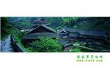 張家界、天子山、寶峰湖/黃龍洞、鳳凰古城、德夯大峽谷 苗族風(fēng)情五日游
