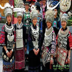 單獨(dú)成團(tuán)L線：（湘西風(fēng)情之旅）張家界、德夯大峽谷、鳳凰古城4天3晚獨(dú)立成團(tuán)游