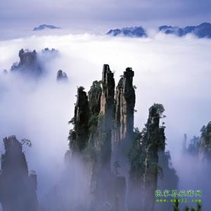 【長(zhǎng)沙往返線路3】：張家界、天子山、黃龍洞、天門仙山四日游