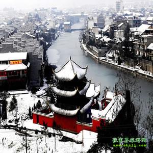 單獨(dú)成團(tuán)P線：（民俗風(fēng)情之旅）張家界、芙蓉鎮(zhèn)、德夯大峽谷、乾州城、鳳凰五日游